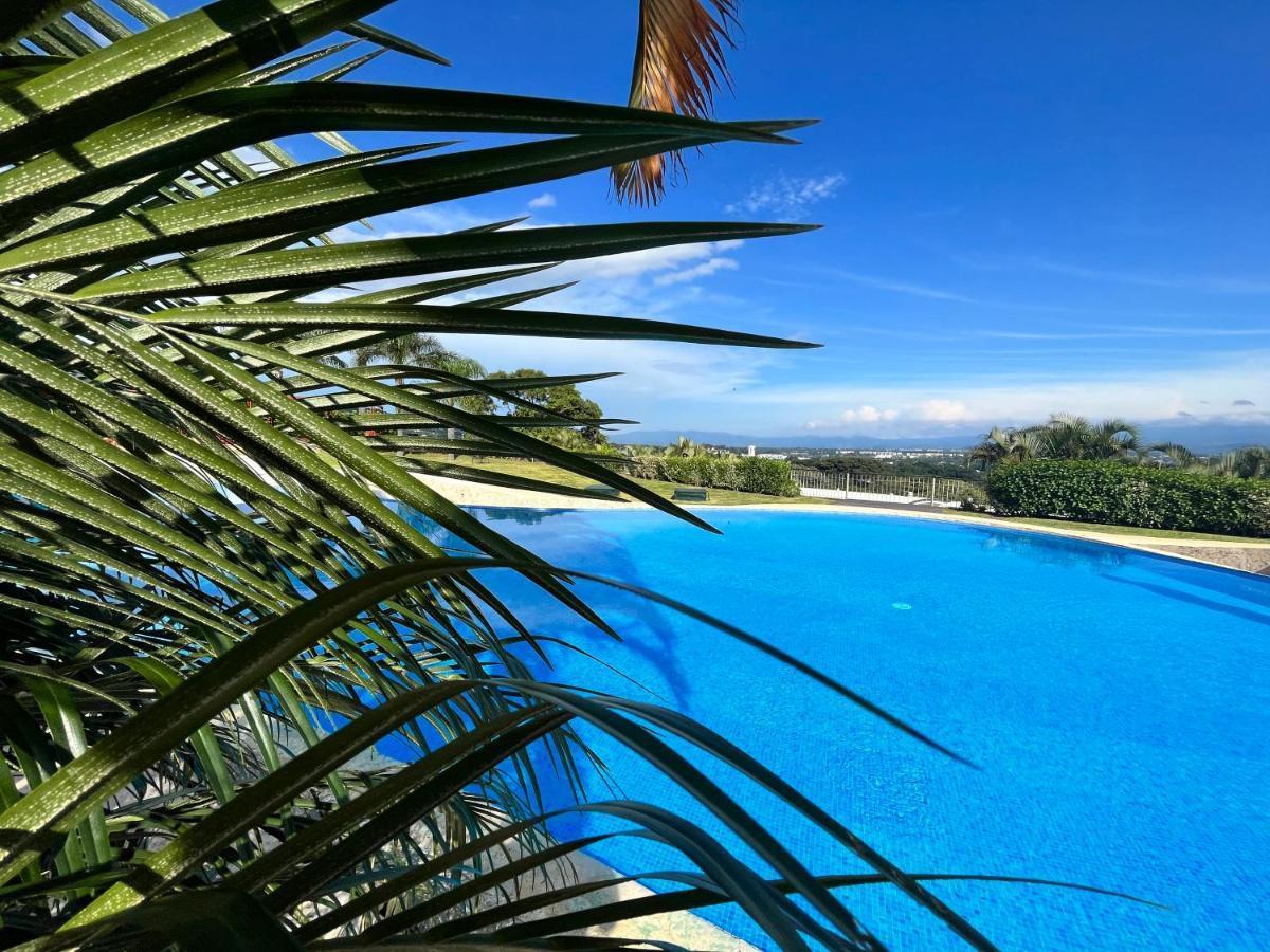 Cr Mariposa Rentals Comfortable Penthouse, Ac, Pool, Gym, Tennis Santa Ana  Ngoại thất bức ảnh